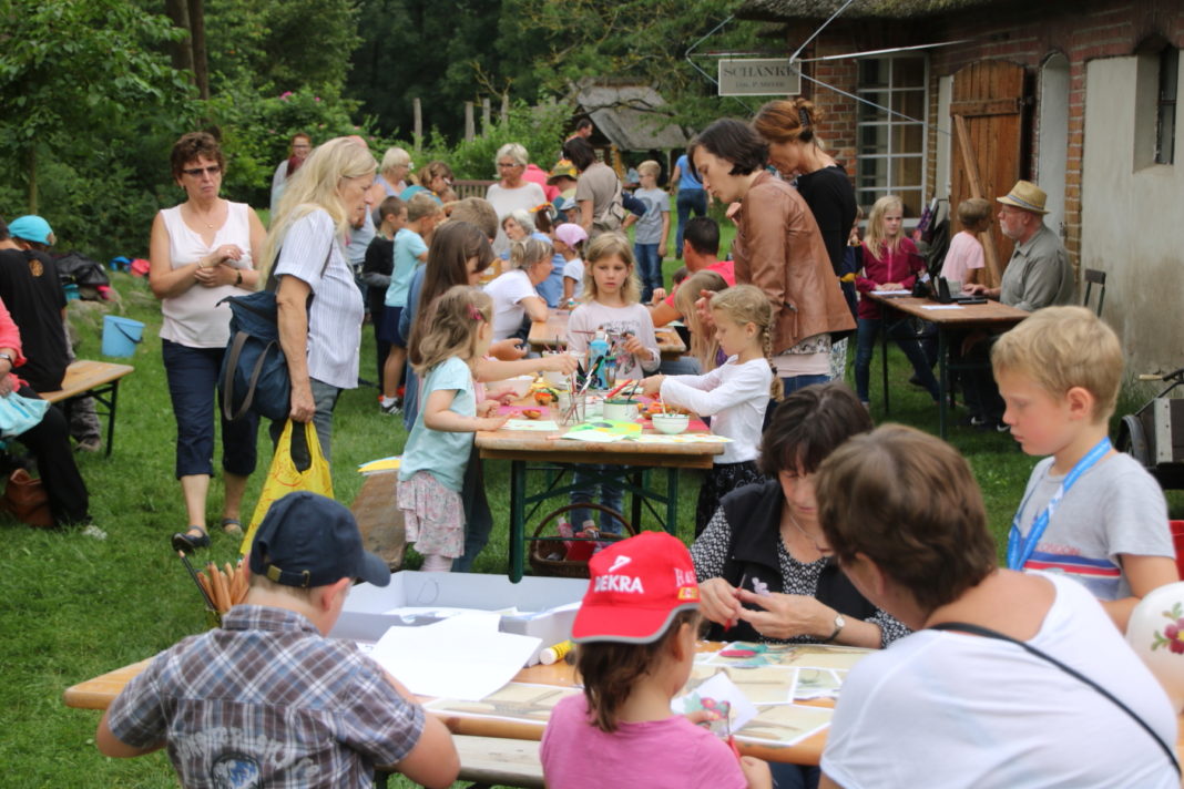 Kindertag-Aktionen im Mueßer Freilichtmuseum | 1