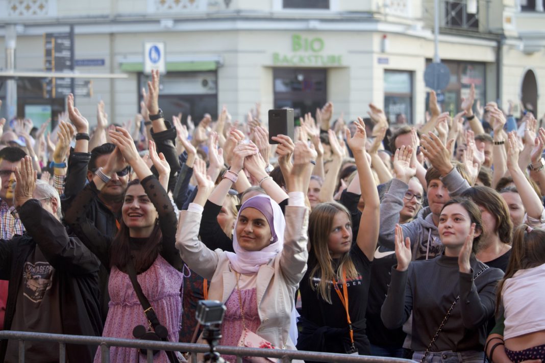 Friedliches Festival soll wiederholt werden | 1