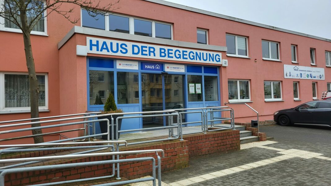 "Haus der Begegnung" in Schwerin er-hält Fördermittel für neue Brandschutztüren | 1