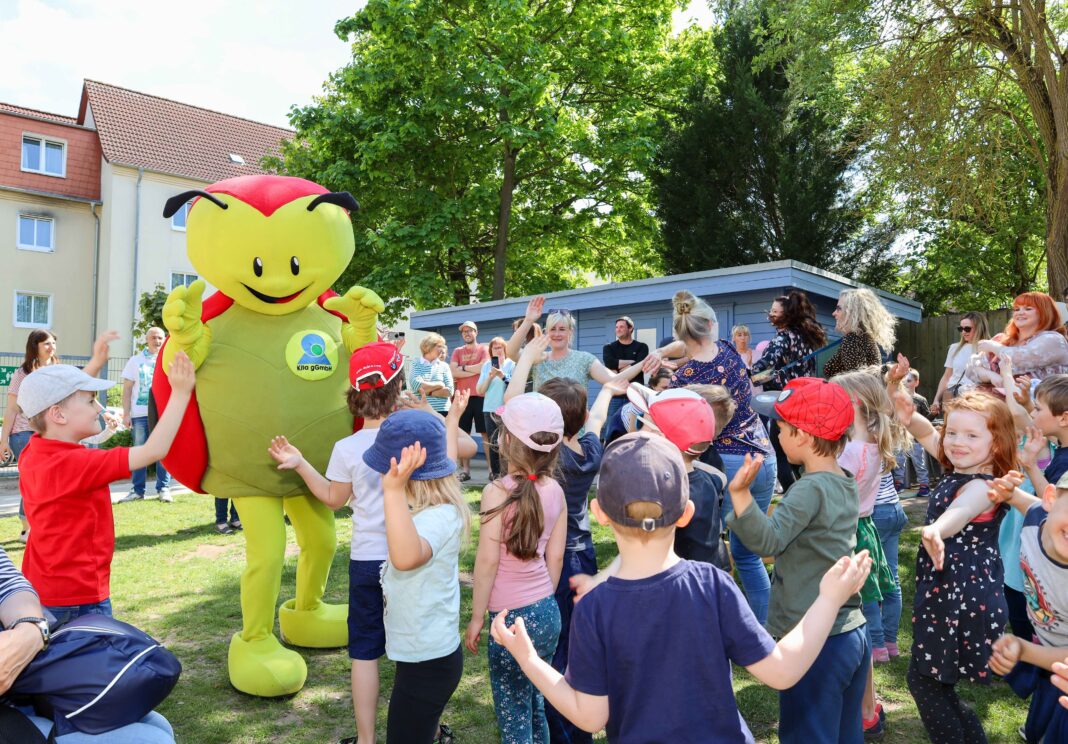 Kirschblütenfest mit Fiete und Feuerwehr | 1