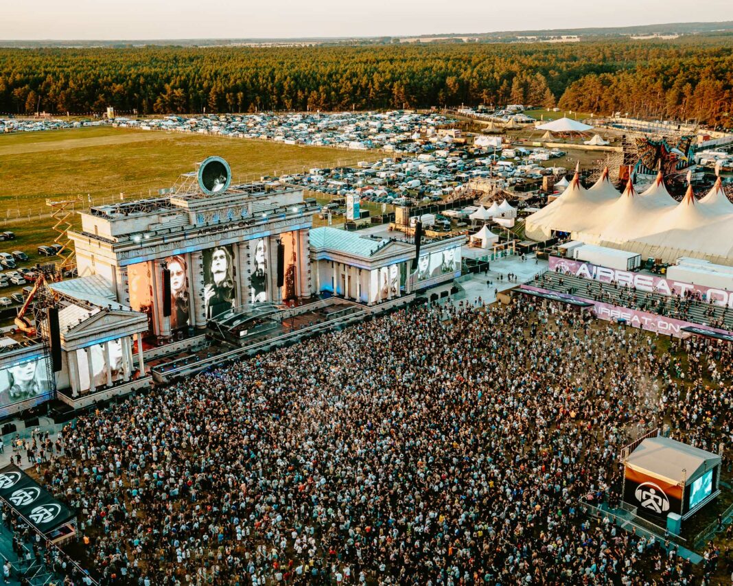 210.000 Fans feiern 20. Jahre Airbeat One | 1