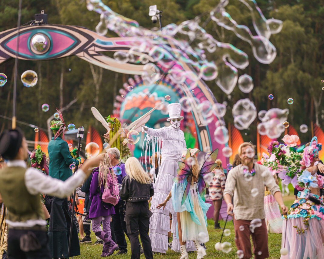 20.000 Besucher aus über 40 Ländern feiern das Indian Spirit Festival in Eldena | 1