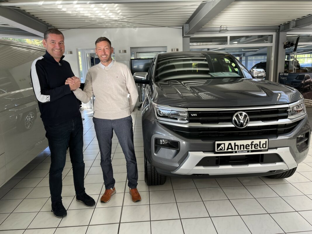 Autohaus Ahnefeld bleibt Hauptsponsor des FC Mecklenburg Schwerin | 1