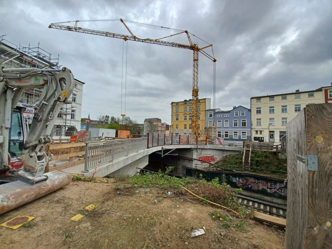 Gleisbauarbeiten unter der Brücke Wallstraße beginnen am 12. April | 1