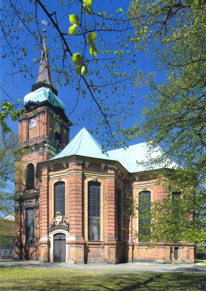 Kirchenansicht von Süden