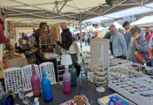 Handgemacht-Markt auf dem Schweriner Altstädtischen Markt